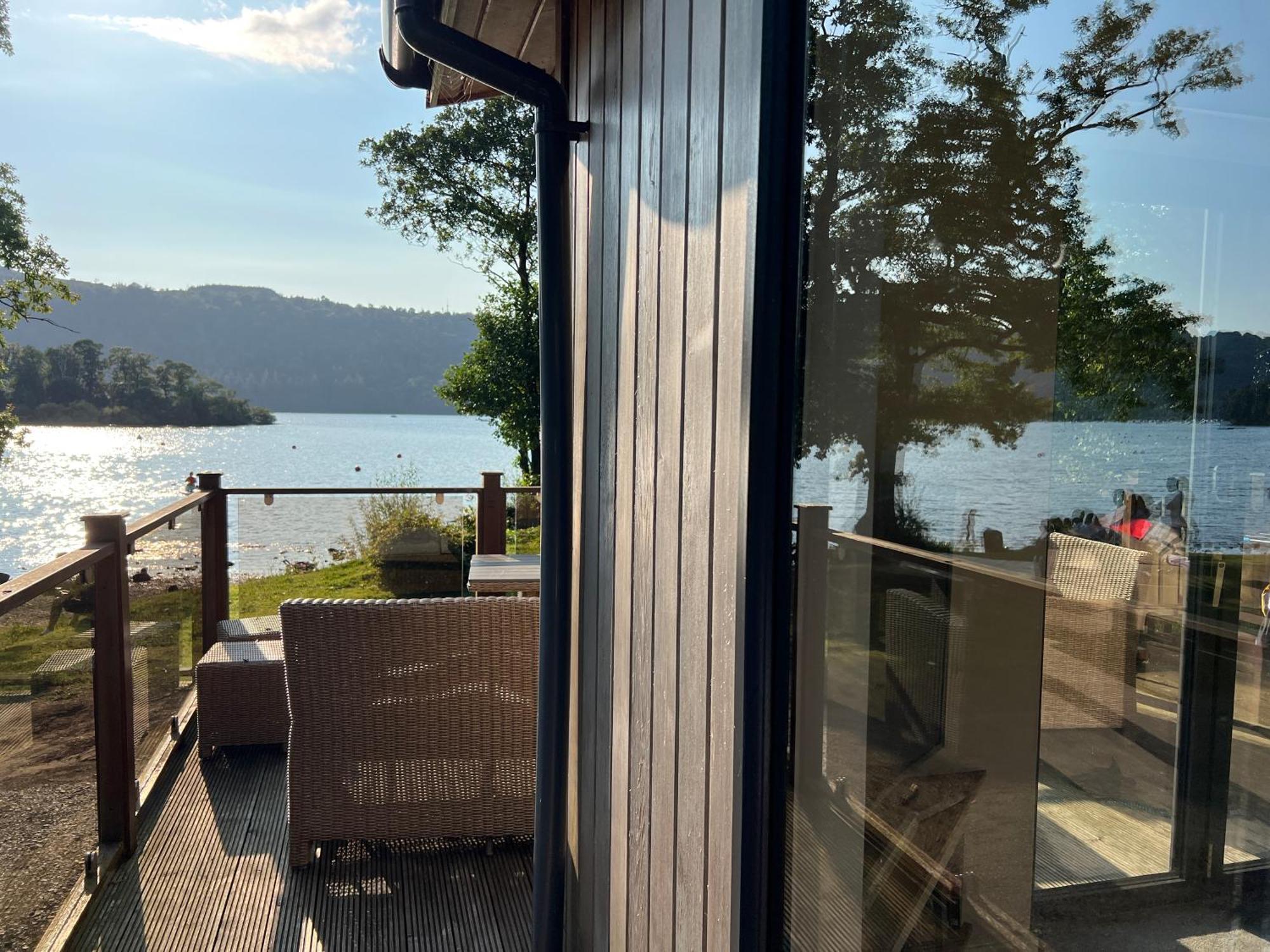 Loubi'S Lakeside Lodge Windermere Eksteriør billede